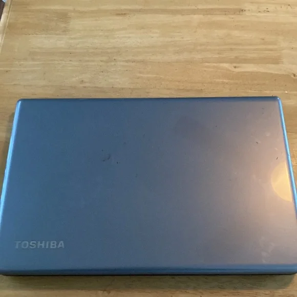 Toshiba AMD a4 Laptop